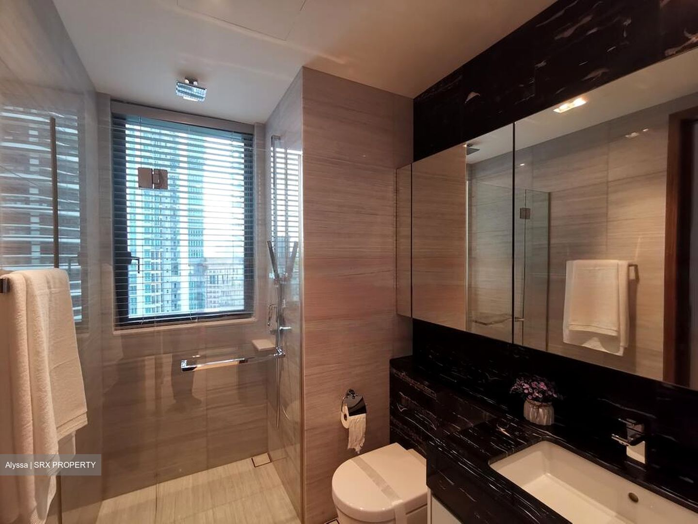 8 Saint Thomas (D9), Condominium #455767741